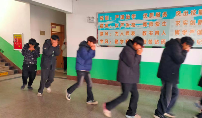 快速有序地疏散撤离